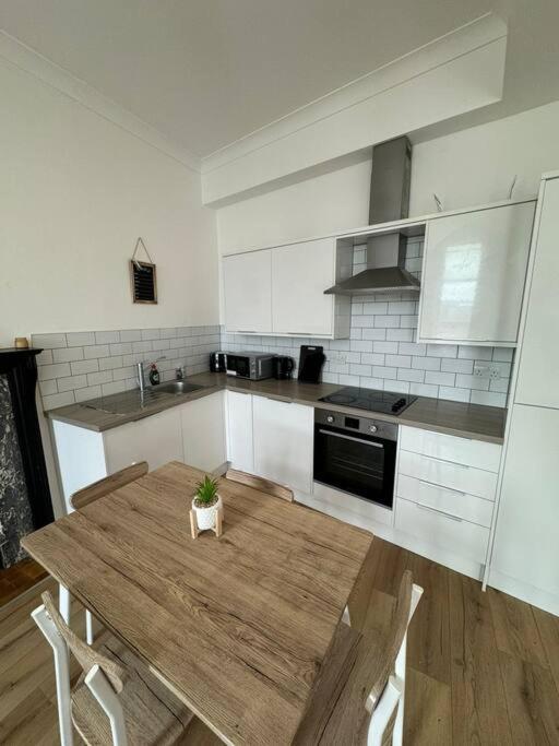 Spacious Flat In Sheffield City Center Gs304 Bagian luar foto